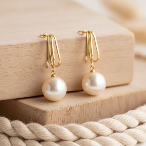 Trendy American Diamand Butterfly Pearl Jhumki/Dangler (Silver) For Girls & Womens